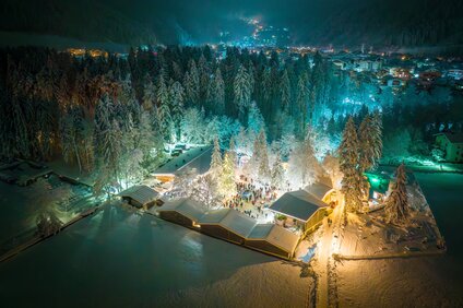 advent-waldfestplatz-mayrhofen1_c_tvb-mayrhofenhippach-becknaphoto